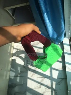 Crotchet Loma or Donut Bag