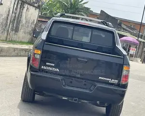 Honda Ridgeline 2006 Black