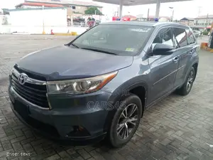 Toyota Highlander 2016 Blue