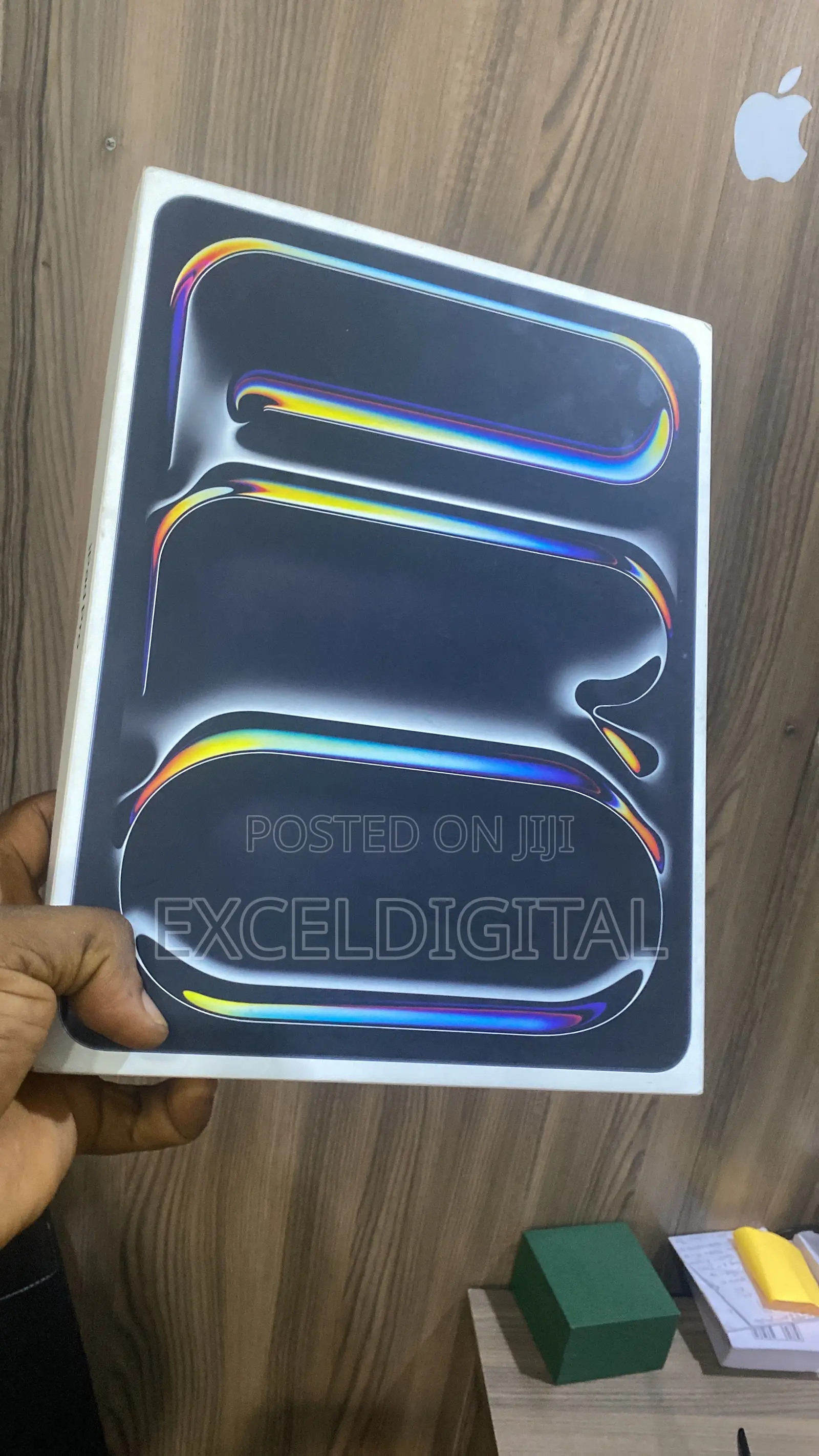 Apple iPad Pro 13 (2024) 256 GB Gray
