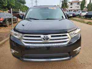 Toyota Highlander 2013 Black