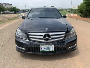 Mercedes-Benz C300 Luxury 4Matic Sedan AWD (3.5L 6cyl 7A) 2013 Gray