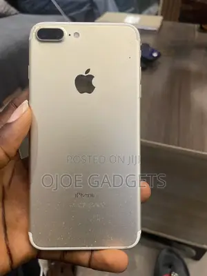 Apple iPhone 7 Plus 32 GB Silver