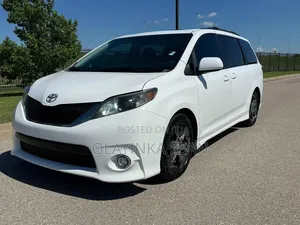 Toyota Sienna 2014 White