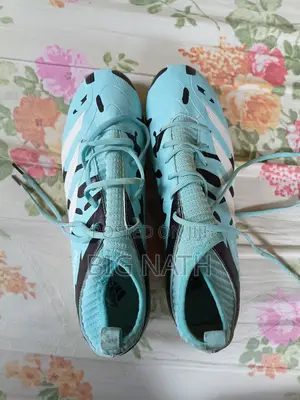 Addidas Predidator Sky Blue