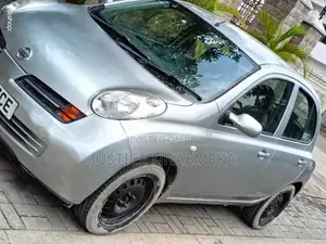 Nissan Micra 2004 Silver
