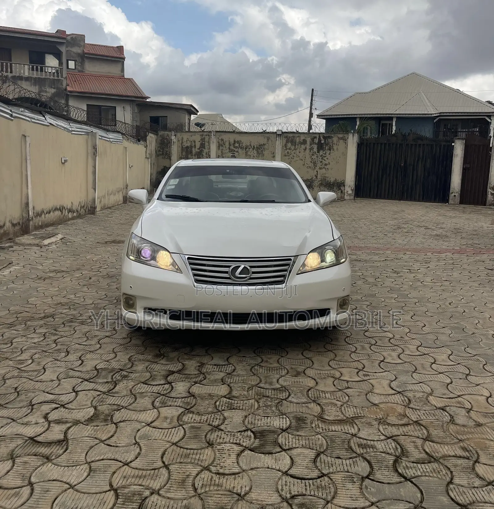 Lexus ES 350 2012 White
