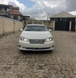 Lexus ES 350 2012 White
