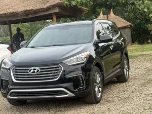 Hyundai Santa Fe 2018 Black