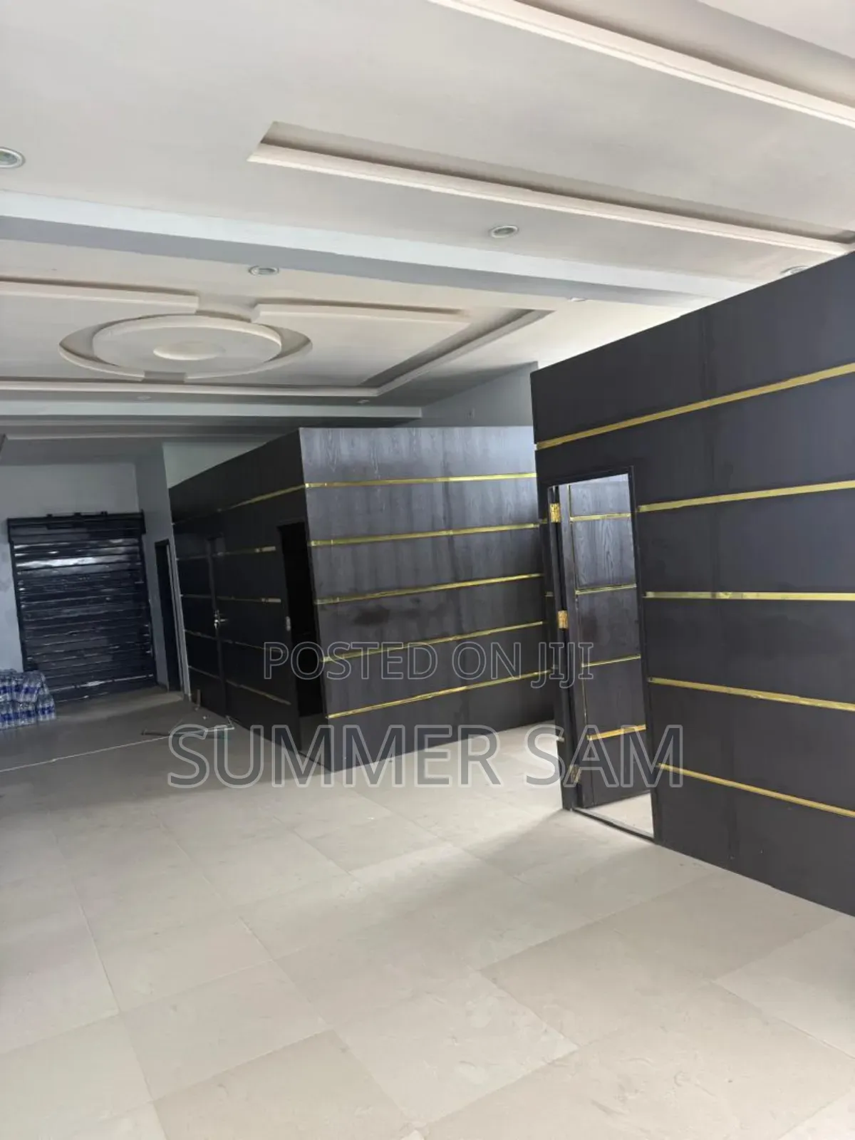 Spacious Office Space to Let at Oron Road, Uyo