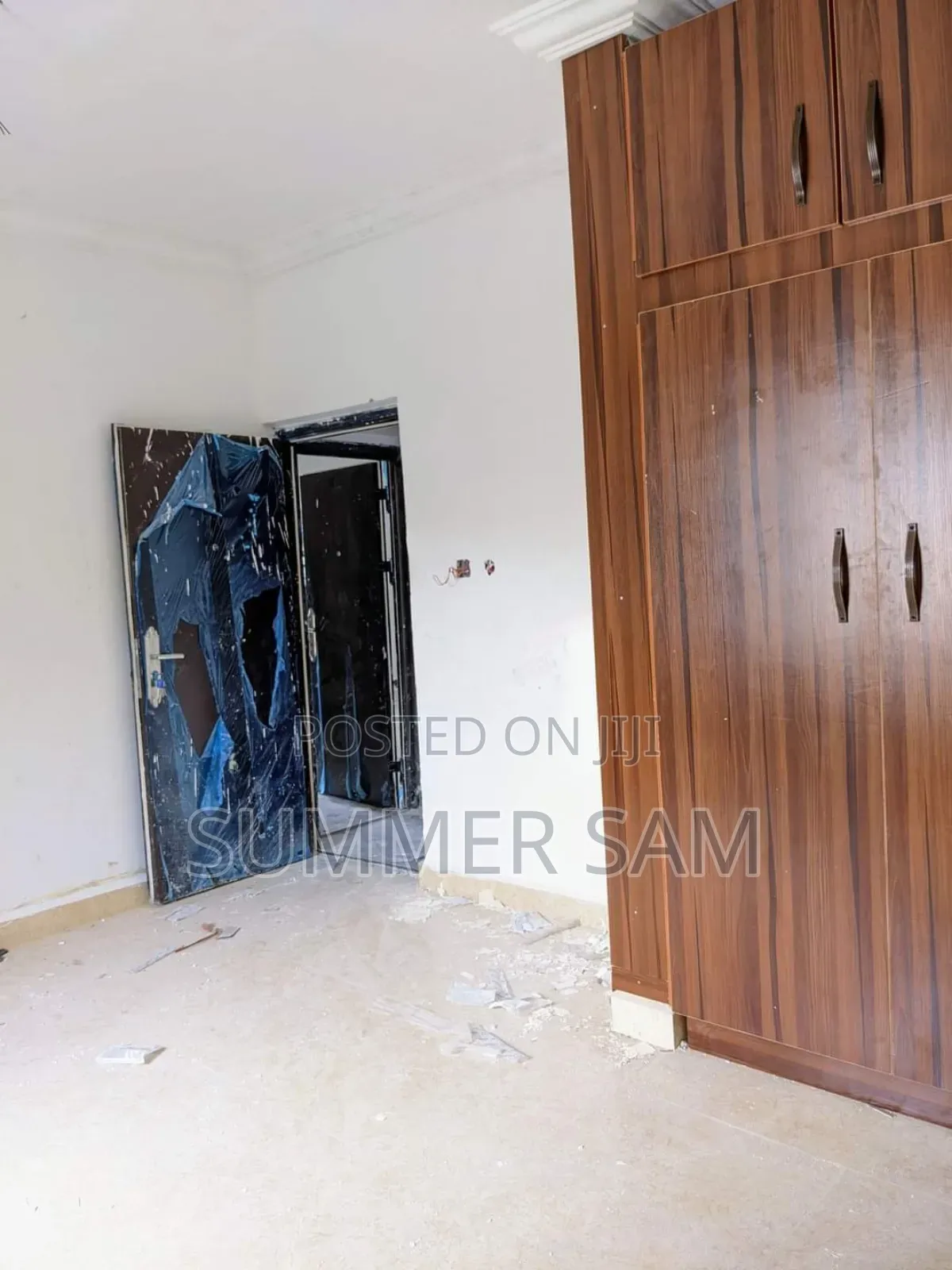 Spacious Office Space to Let at Oron Road, Uyo
