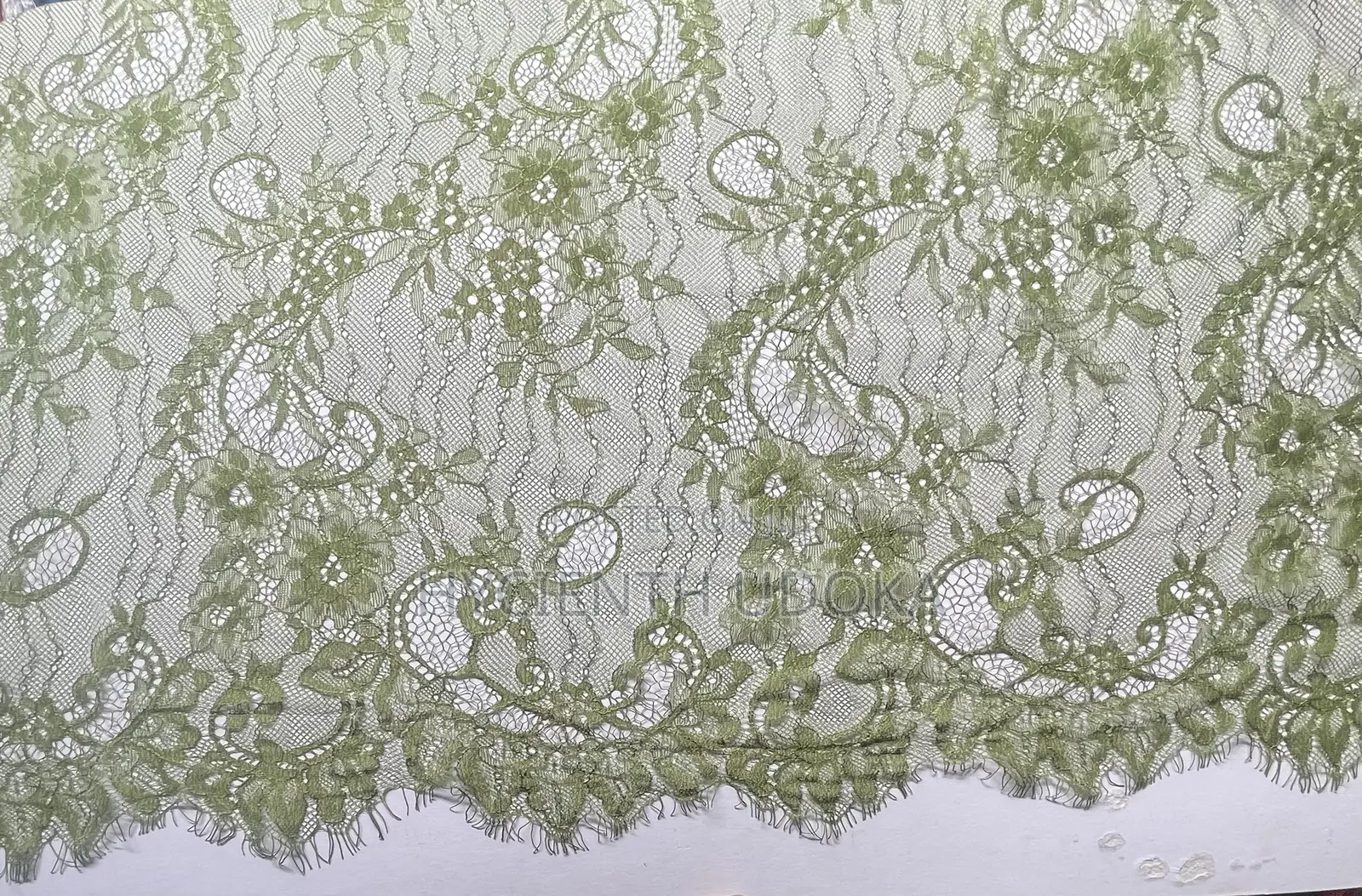 Bridal Chantilly Net