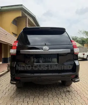 Toyota Land Cruiser Prado 2.7 VVT-i 2014 Black