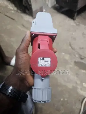 Industrial Sockets