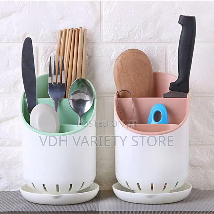Cutlery Holders With Drainage