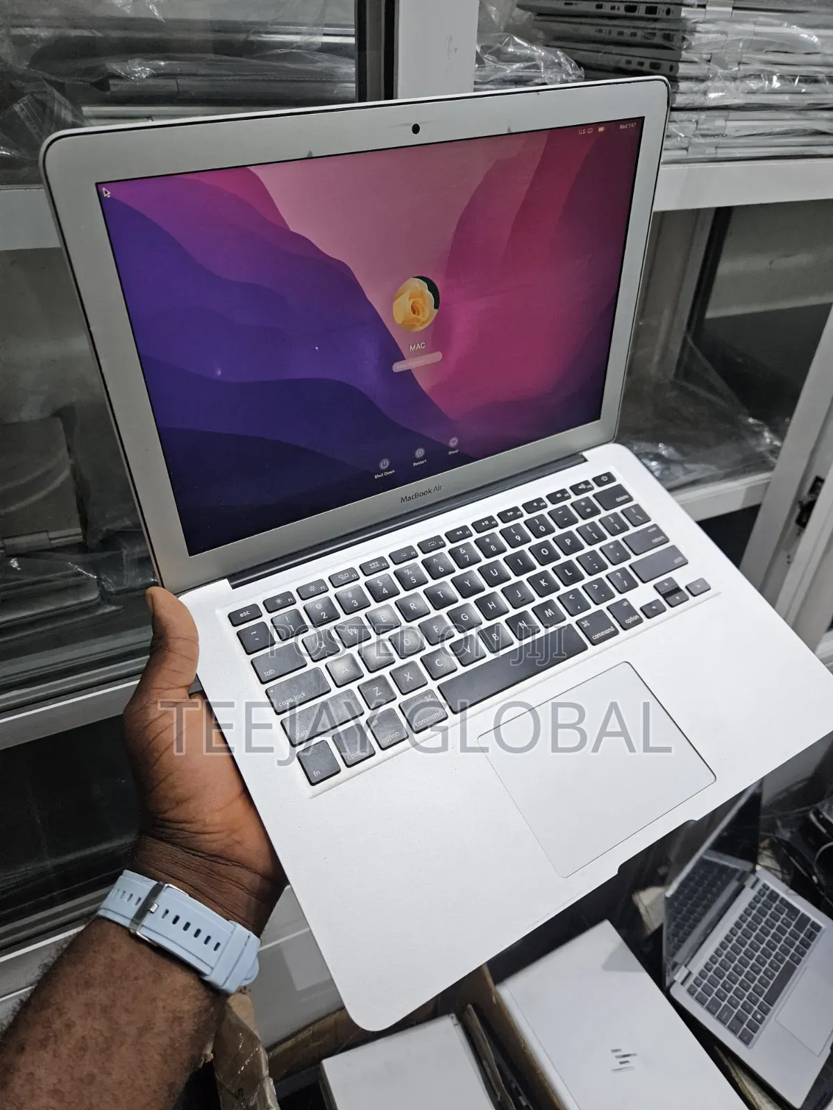 Laptop Apple MacBook Air 2015 8GB Intel Core i5 SSD 256GB