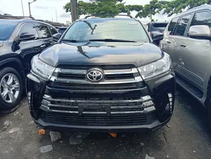 Toyota Highlander Limited 4x2 V6 (3.5L 6cyl 8A) 2018 Black