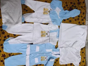 Newborn Baby 8pcs Cotton Clothing Set (0–6 Months) Unisex