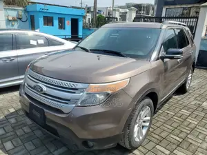 Ford Explorer 2014 Brown