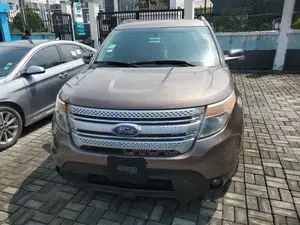 Ford Explorer 2014 Brown