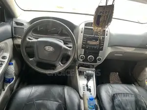 Kia Cerato 2008 Black