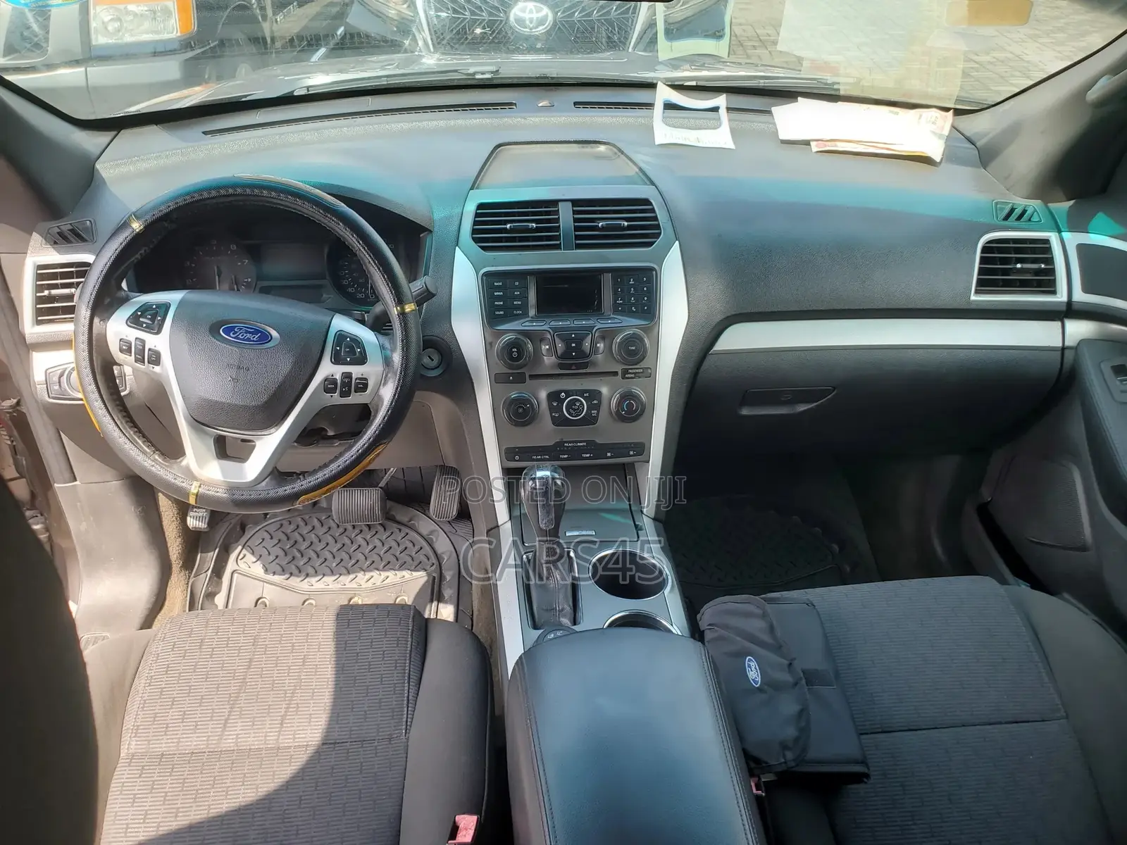 Ford Explorer 2014 Brown