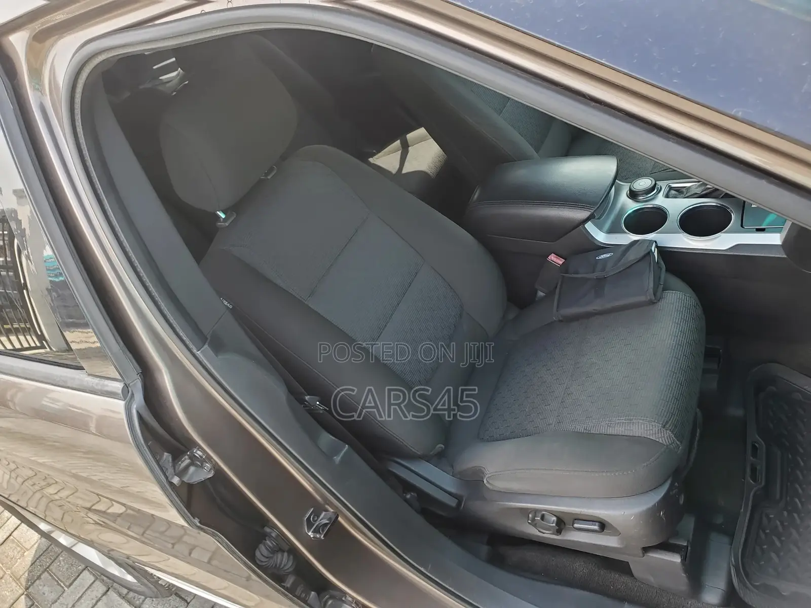Ford Explorer 2014 Brown