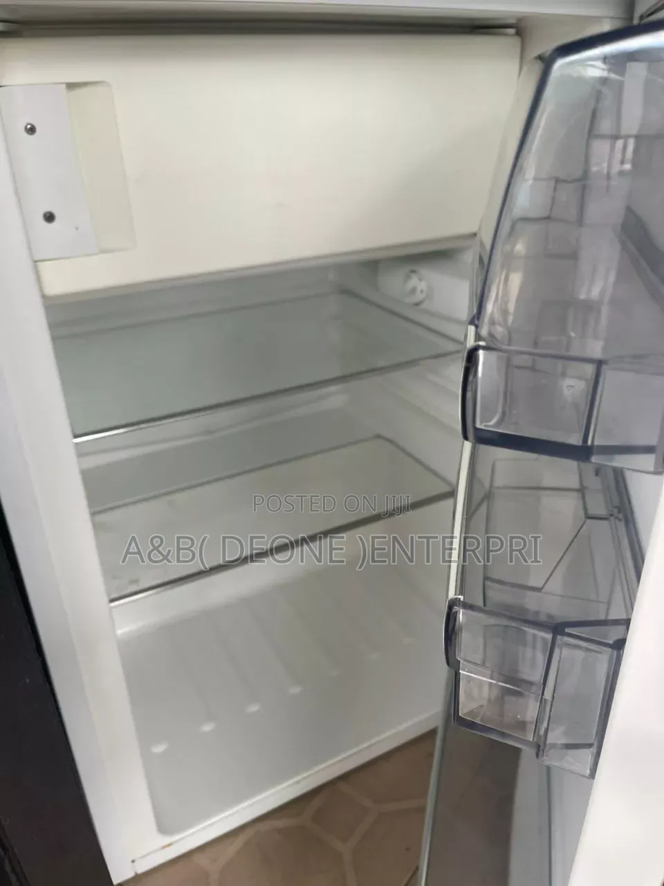London Used Table Top Fridge