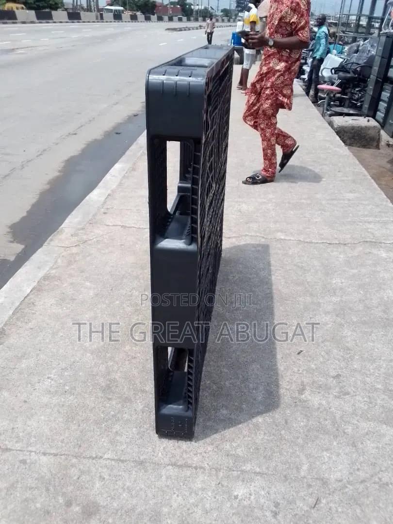 Plastic Pallet