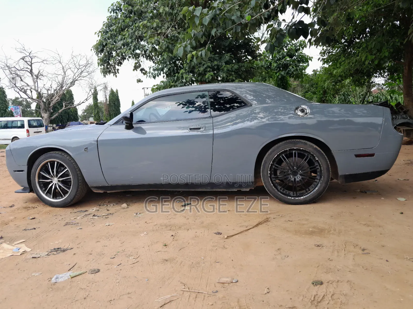 Dodge Challenger SRT-8 2009 Gray