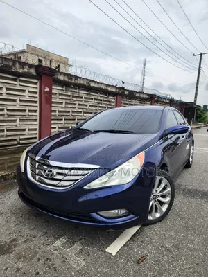 Hyundai Sonata Limited Sedan FWD (2.4L 4cyl 6A) 2013 Blue