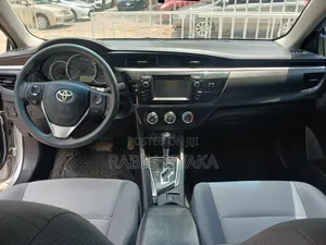 Toyota Corolla 2014 Silver