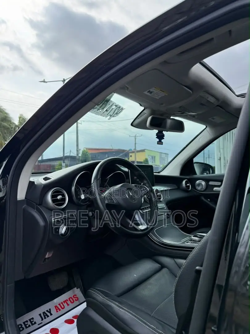 Mercedes-Benz GLC-Class 2017 Black