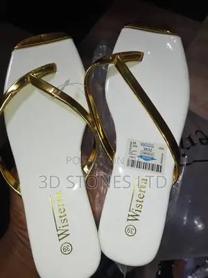 Female Luxury Slippers