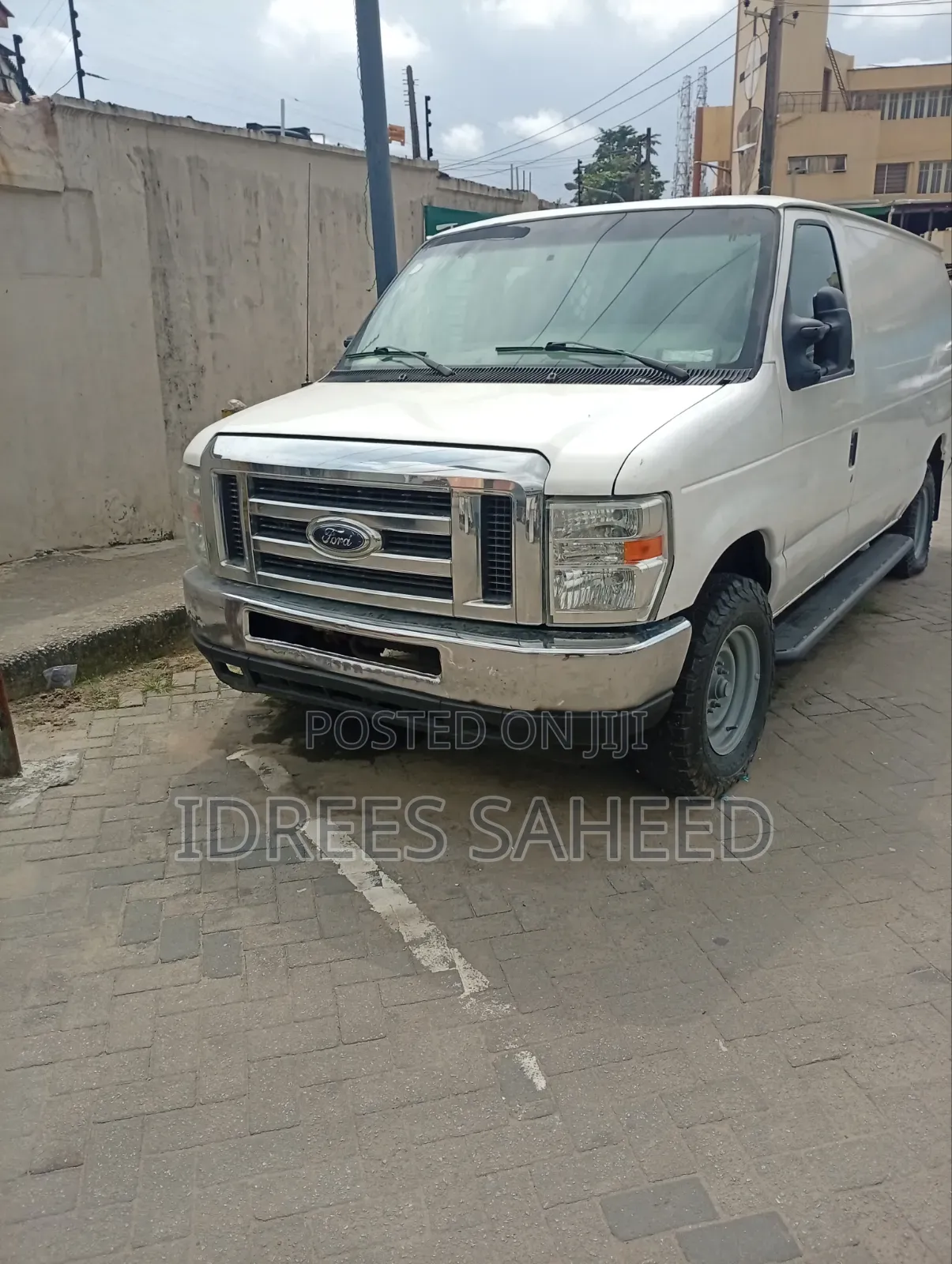 Ford E250 2012 White