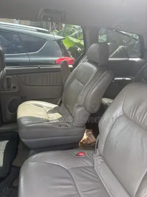 Toyota Sienna CE AWD 2008 Red
