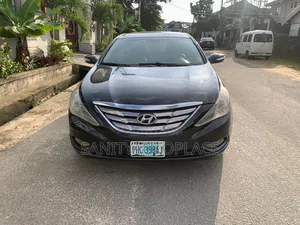 Hyundai Sonata 2012 Black