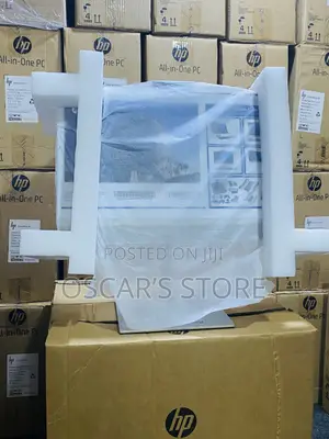 New Desktop Computer HP EliteOne 840 G9 16GB Intel Core i5 SSD 512GB