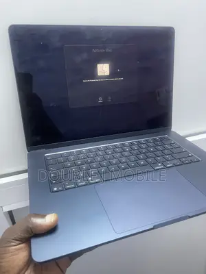 Laptop Apple MacBook Air 2026 M5 16GB Apple M5 SSD 512GB