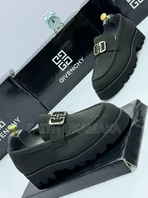 High Quality Givenchy Men's Shoe