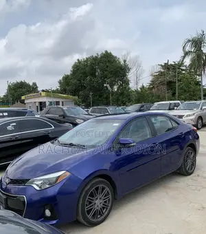 Toyota Corolla 2014 Blue