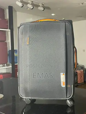 Sensamite Medium Size Luggage