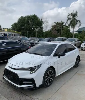 Toyota Corolla 2022 White