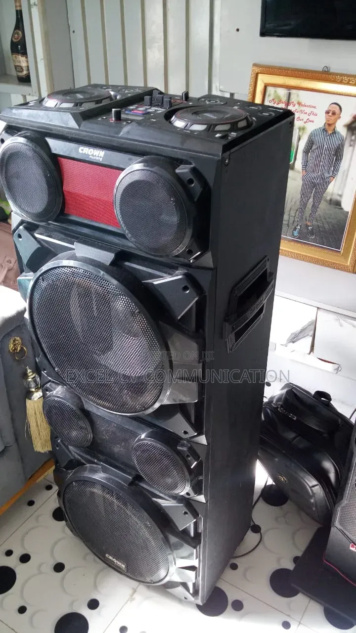 2 Loader Home Theater