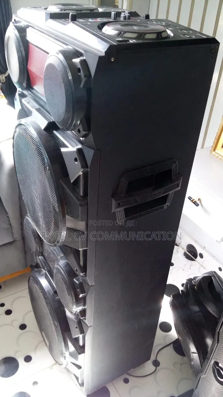 2 Loader Home Theater