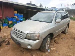 Toyota Highlander Hybrid 2006 Silver