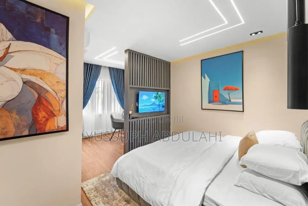 2 Bedrooms Gra Ikeja