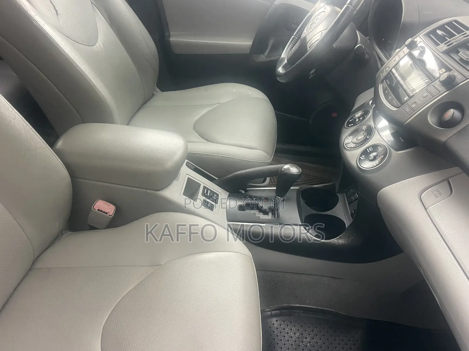 Toyota RAV4 2.5 Limited 4x4 2010 Gray