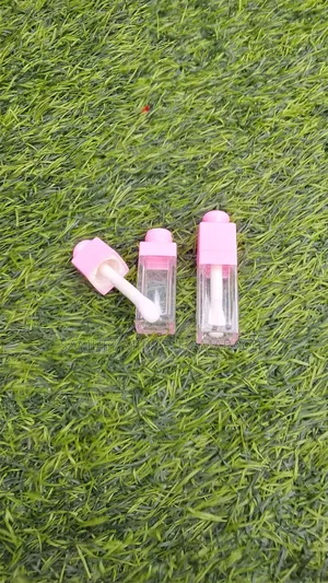 Lip Gloss Containers