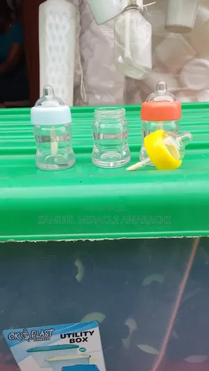 Lip Gloss Containers